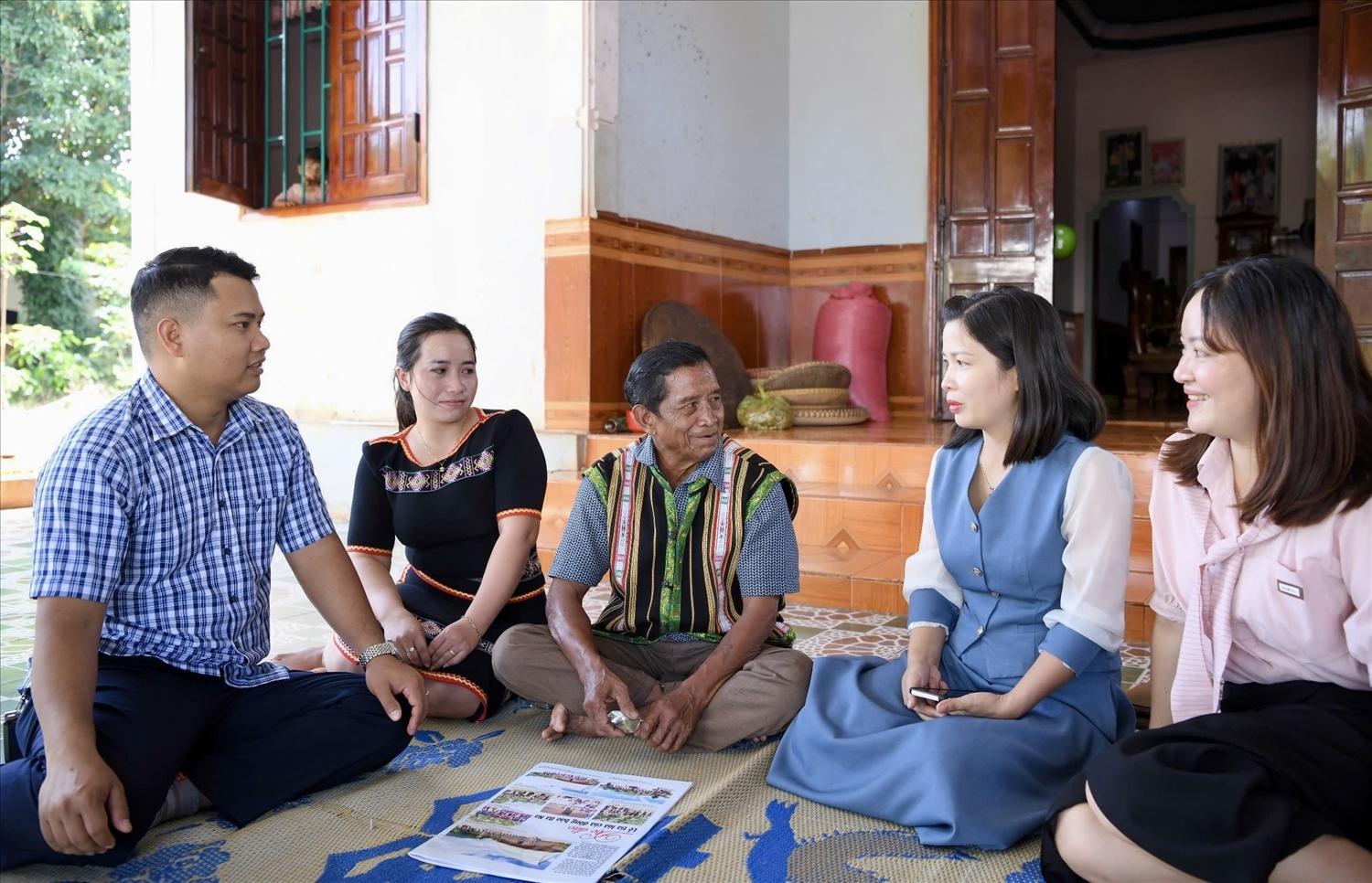 Lớp tập huấn giúp Ban giám sát cộng đồng xã, người dân, Người có uy tín... có thêm kỹ năng quản lý, thực hiện có hiệu quả Chương trình MTQG 1719